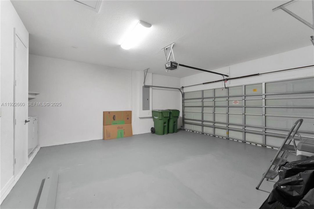 En Venta: $525,000 (3 camas, 2 baños, 1759 Pies cuadrados)