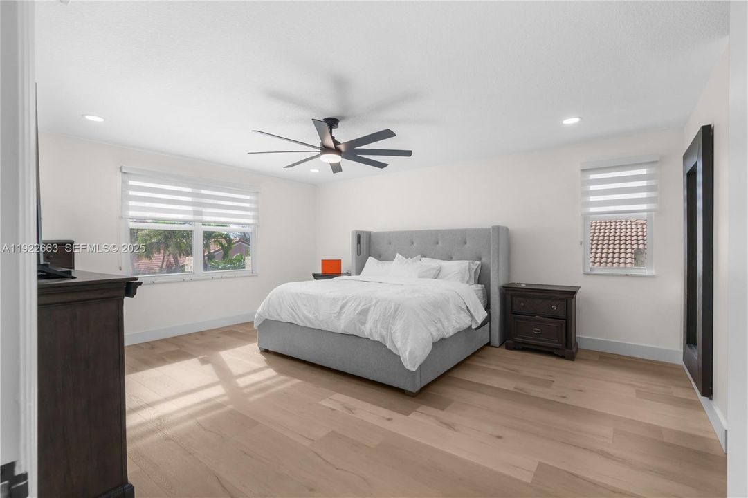 待售: $950,000 (4 贝兹, 3 浴室, 2598 平方英尺)