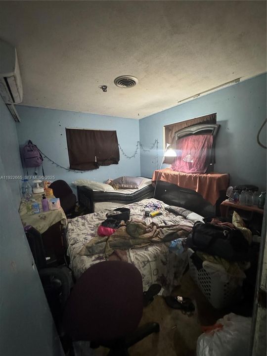 For Sale: $365,000 (3 beds, 2 baths, 1795 Square Feet)