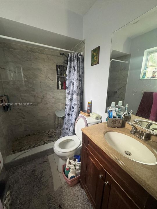 For Sale: $365,000 (3 beds, 2 baths, 1795 Square Feet)