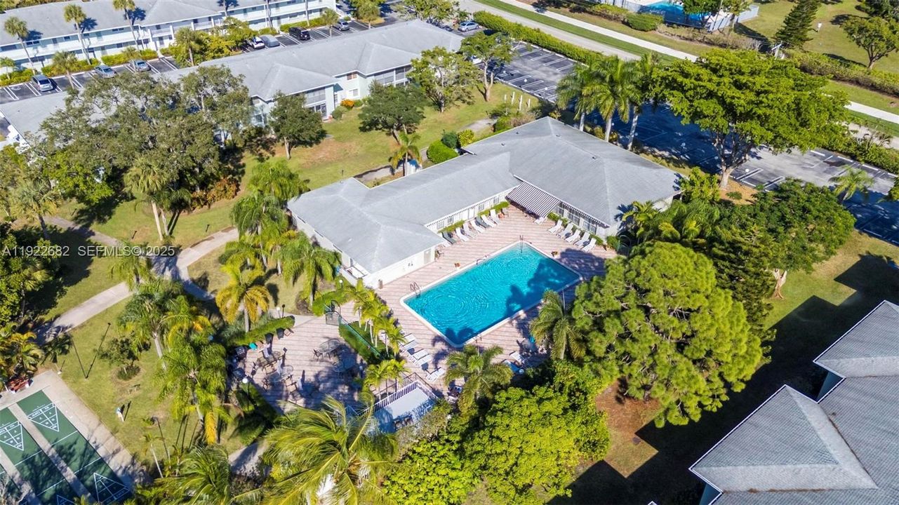 En Venta: $185,000 (2 camas, 2 baños, 1013 Pies cuadrados)