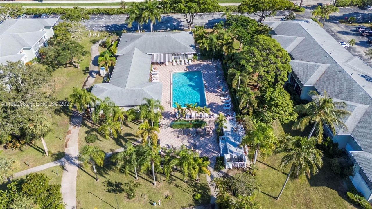 En Venta: $185,000 (2 camas, 2 baños, 1013 Pies cuadrados)