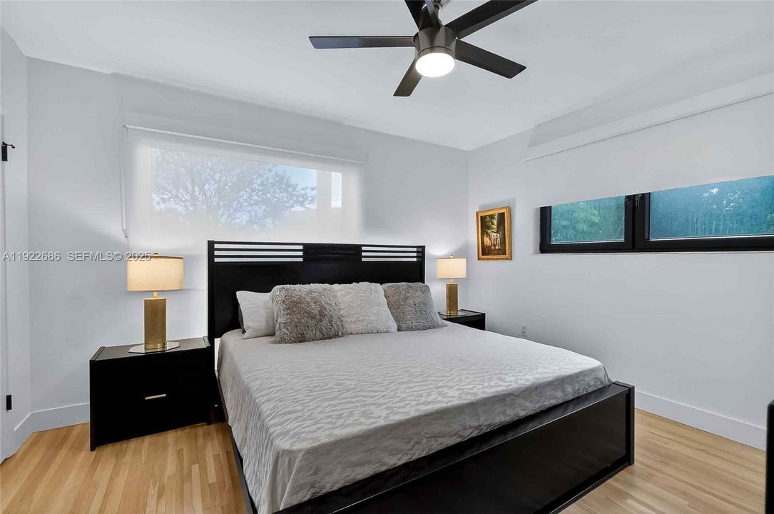 For Sale: $3,150,000 (5 beds, 5 baths, 2473 Square Feet)