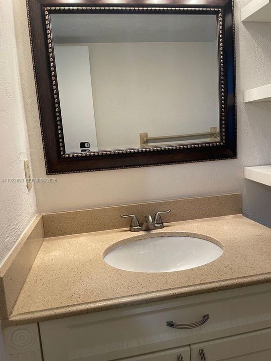 For Rent: $2,800 (3 beds, 2 baths, 1591 Square Feet)