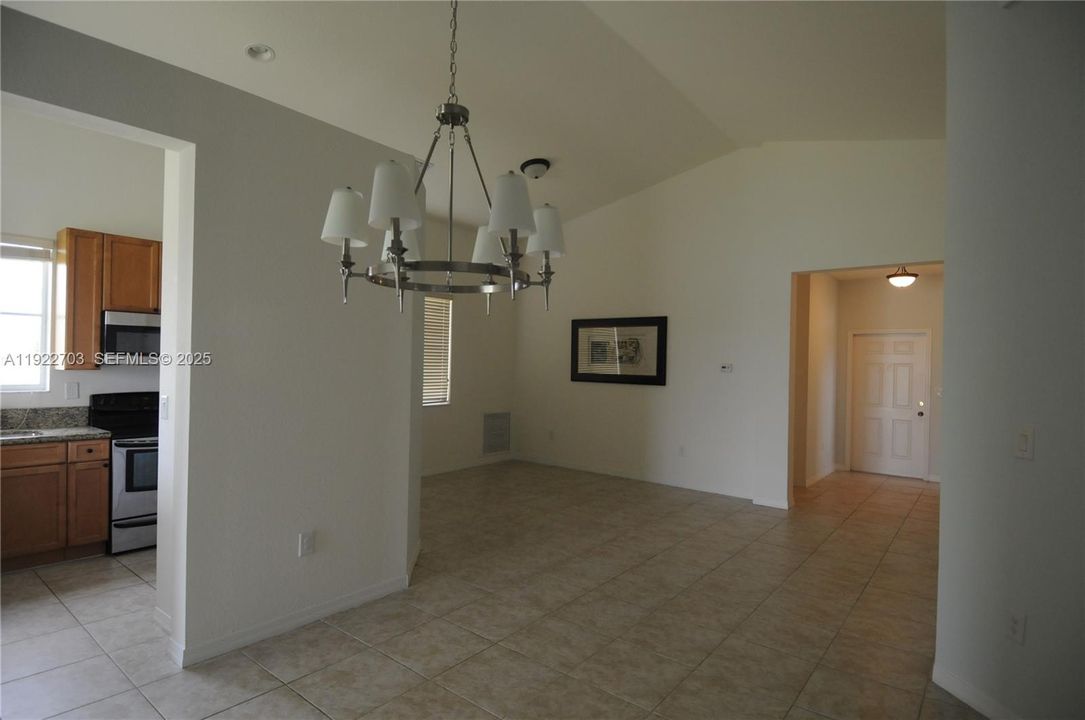 En Renta: $2,700 (3 camas, 2 baños, 1534 Pies cuadrados)