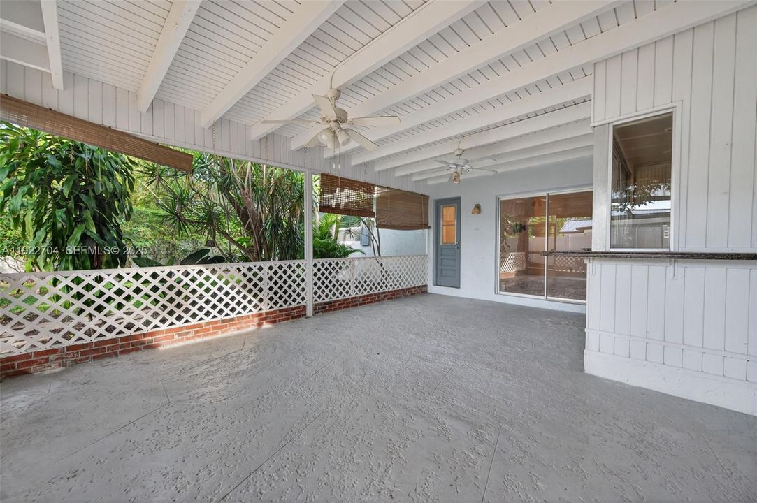 For Sale: $775,000 (4 beds, 2 baths, 1896 Square Feet)