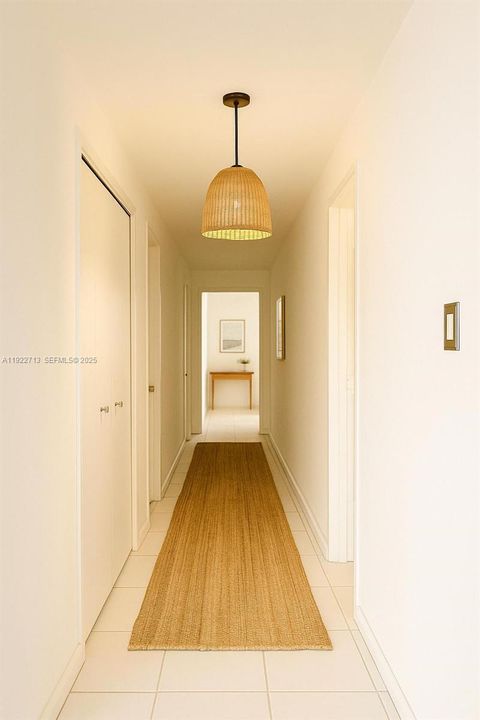 For Sale: $950,000 (2 beds, 2 baths, 2534 Square Feet)