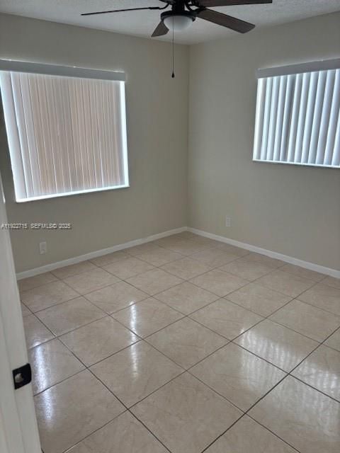 For Rent: $2,000 (2 beds, 2 baths, 937 Square Feet)