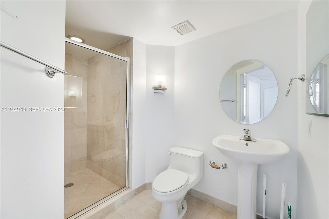 For Rent: $6,300 (3 beds, 3 baths, 1485 Square Feet)