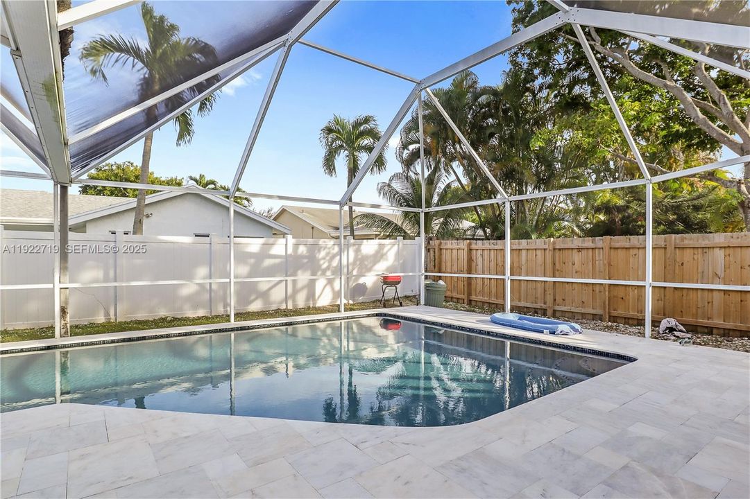 For Sale: $719,900 (3 beds, 2 baths, 1844 Square Feet)