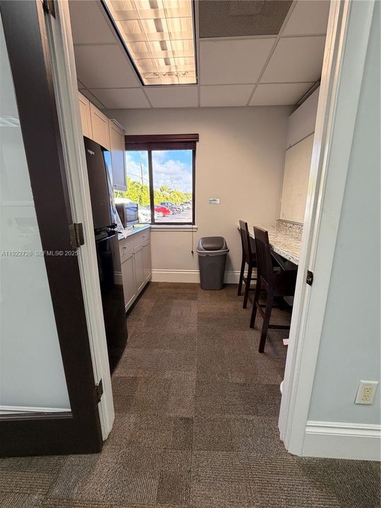 出租: $3,000 (0 贝兹, 0 浴室, 0 平方英尺)