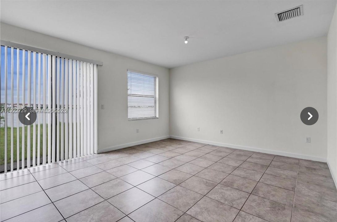 En Renta: $4,000 (4 camas, 3 baños, 2462 Pies cuadrados)