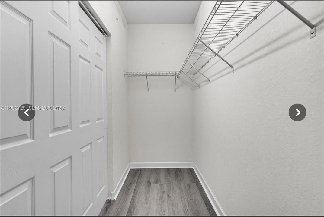 En Renta: $4,000 (4 camas, 3 baños, 2462 Pies cuadrados)