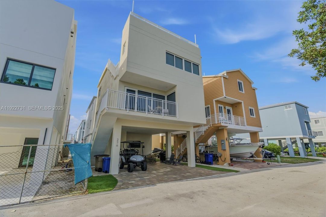 На продажу: $1,350,000 (4 спален, 3 ванн, 1544 Квадратных фут)