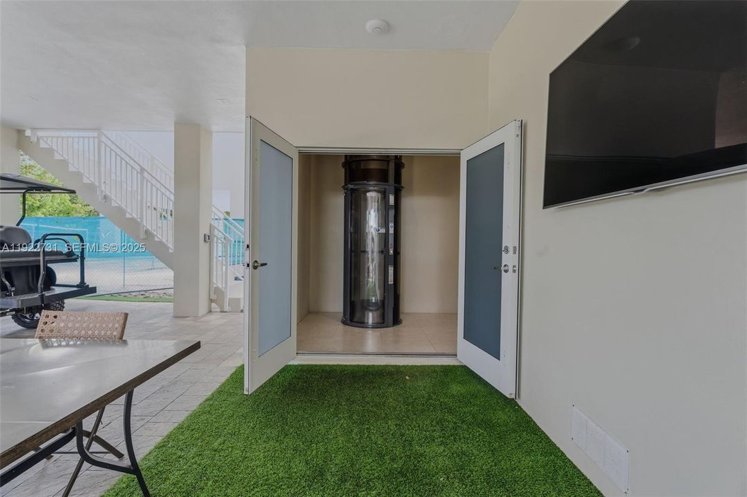 На продажу: $1,350,000 (4 спален, 3 ванн, 1544 Квадратных фут)