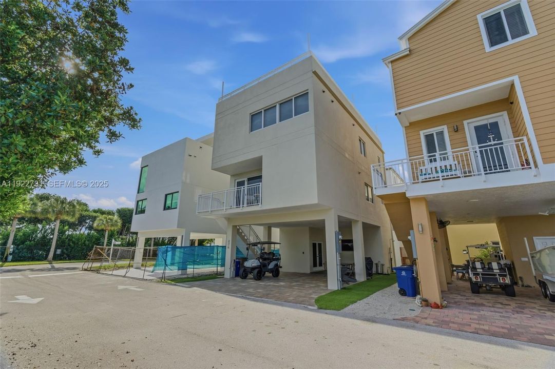 На продажу: $1,350,000 (4 спален, 3 ванн, 1544 Квадратных фут)