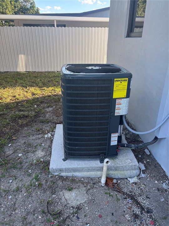 合同活跃: $535,000 (3 贝兹, 1 浴室, 984 平方英尺)