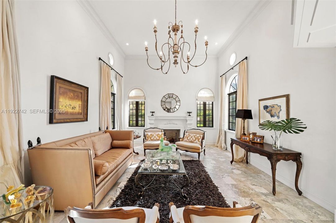For Sale: $6,495,000 (7 beds, 7 baths, 7046 Square Feet)