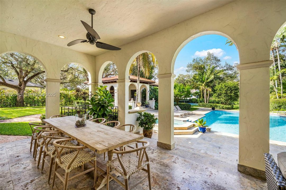 For Sale: $6,495,000 (7 beds, 7 baths, 7046 Square Feet)