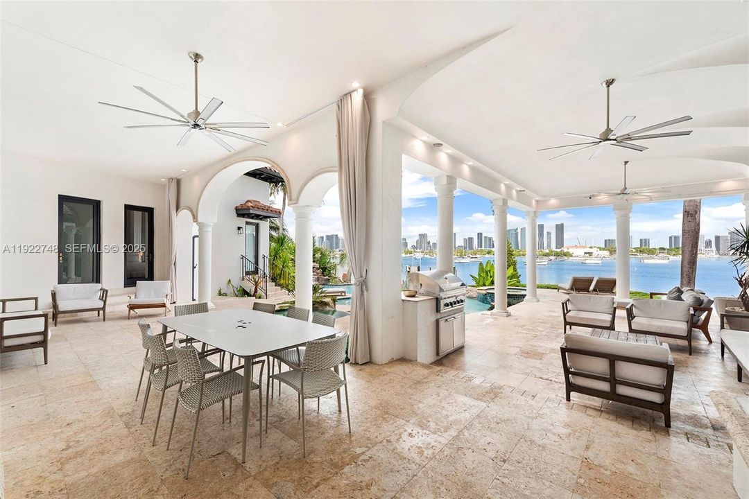 For Rent: $85,000 (5 beds, 5 baths, 6090 Square Feet)