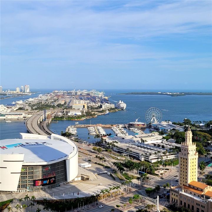 待售: $1,295,000 (2 贝兹, 3 浴室, 1559 平方英尺)