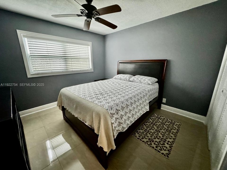 En Venta: $155,000 (2 camas, 1 baños, 880 Pies cuadrados)