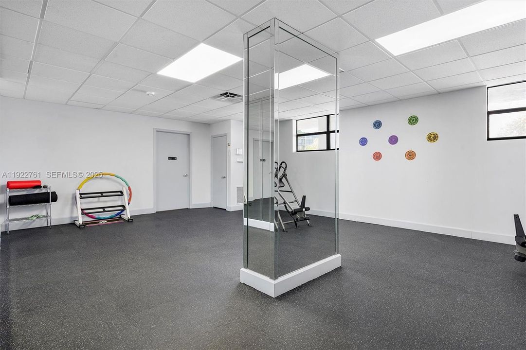 En Venta: $395,000 (2 camas, 2 baños, 1430 Pies cuadrados)