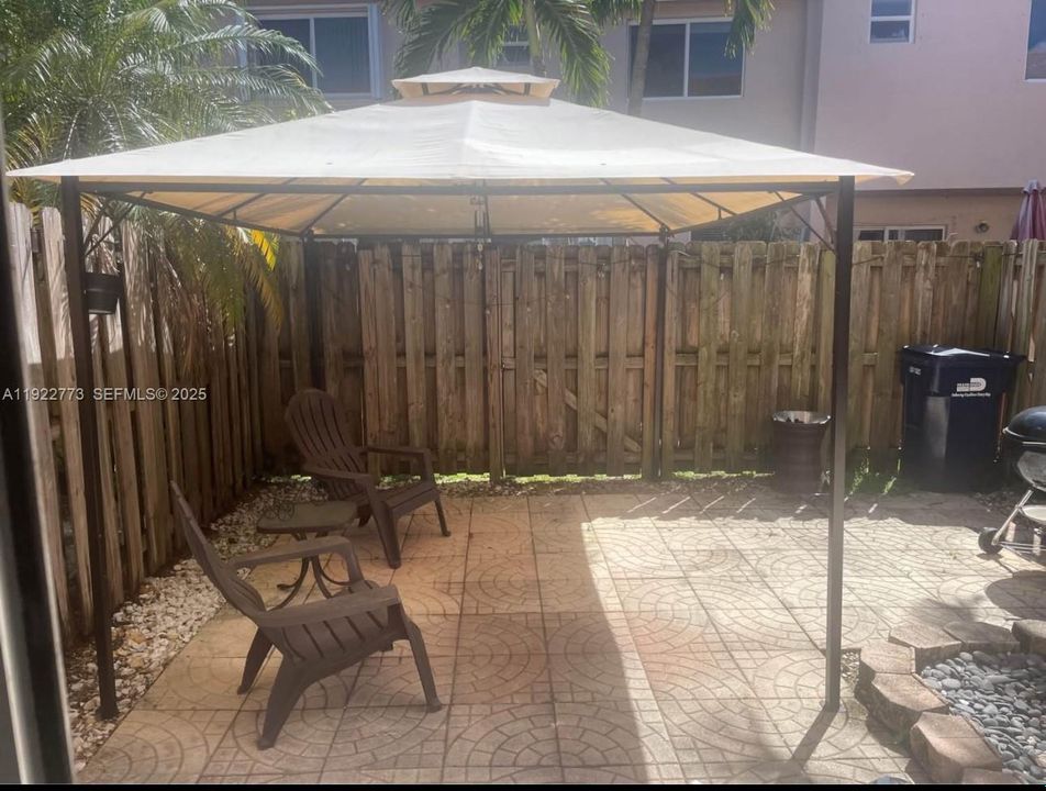 На продажу: $460,000 (3 спален, 2 ванн, 1490 Квадратных фут)