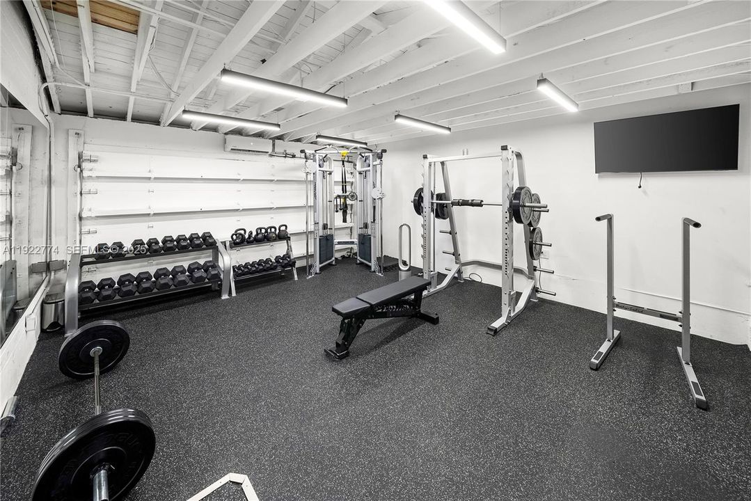 待售: $4,999,999 (5 贝兹, 5 浴室, 4286 平方英尺)