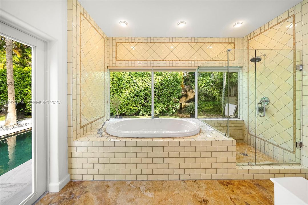 待售: $4,999,999 (5 贝兹, 5 浴室, 4286 平方英尺)