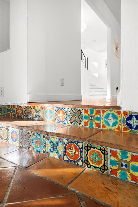 待售: $4,999,999 (5 贝兹, 5 浴室, 4286 平方英尺)