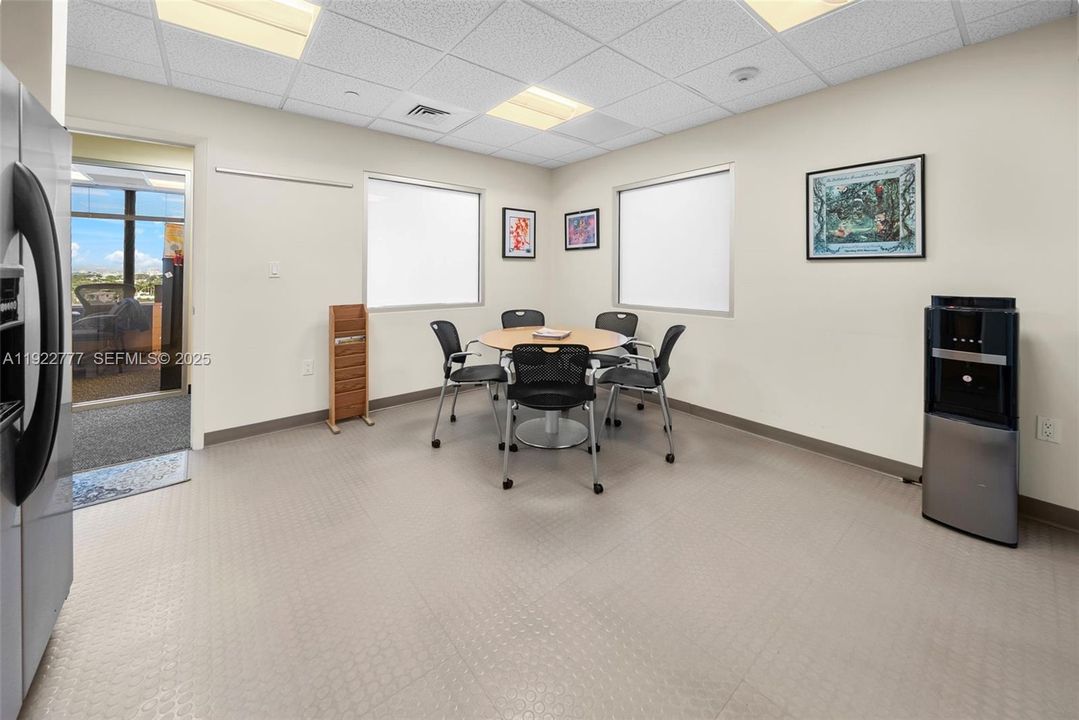 待售: $2,750,000 (0 贝兹, 0 浴室, 0 平方英尺)