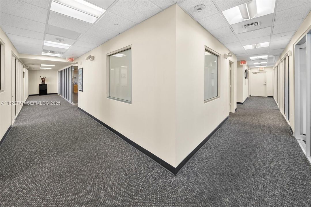 待售: $2,750,000 (0 贝兹, 0 浴室, 0 平方英尺)