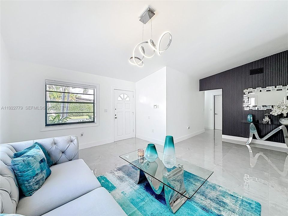 待售: $675,000 (3 贝兹, 2 浴室, 1434 平方英尺)