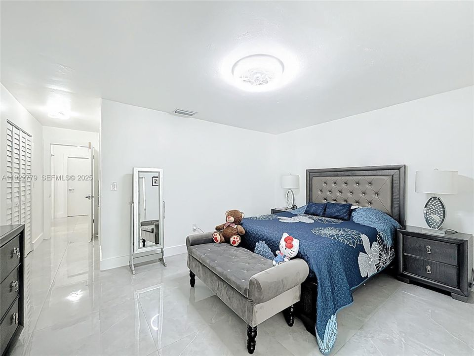 待售: $675,000 (3 贝兹, 2 浴室, 1434 平方英尺)