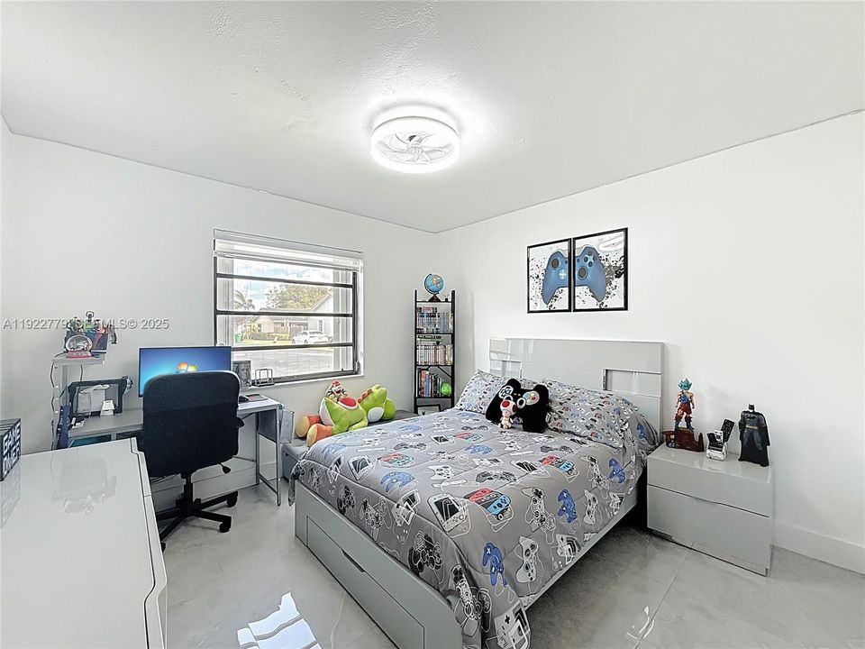 待售: $675,000 (3 贝兹, 2 浴室, 1434 平方英尺)