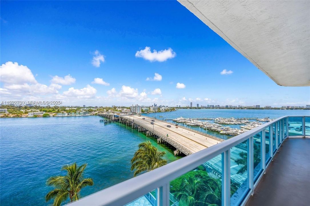 На продажу: $395,000 (2 спален, 2 ванн, 1262 Квадратных фут)