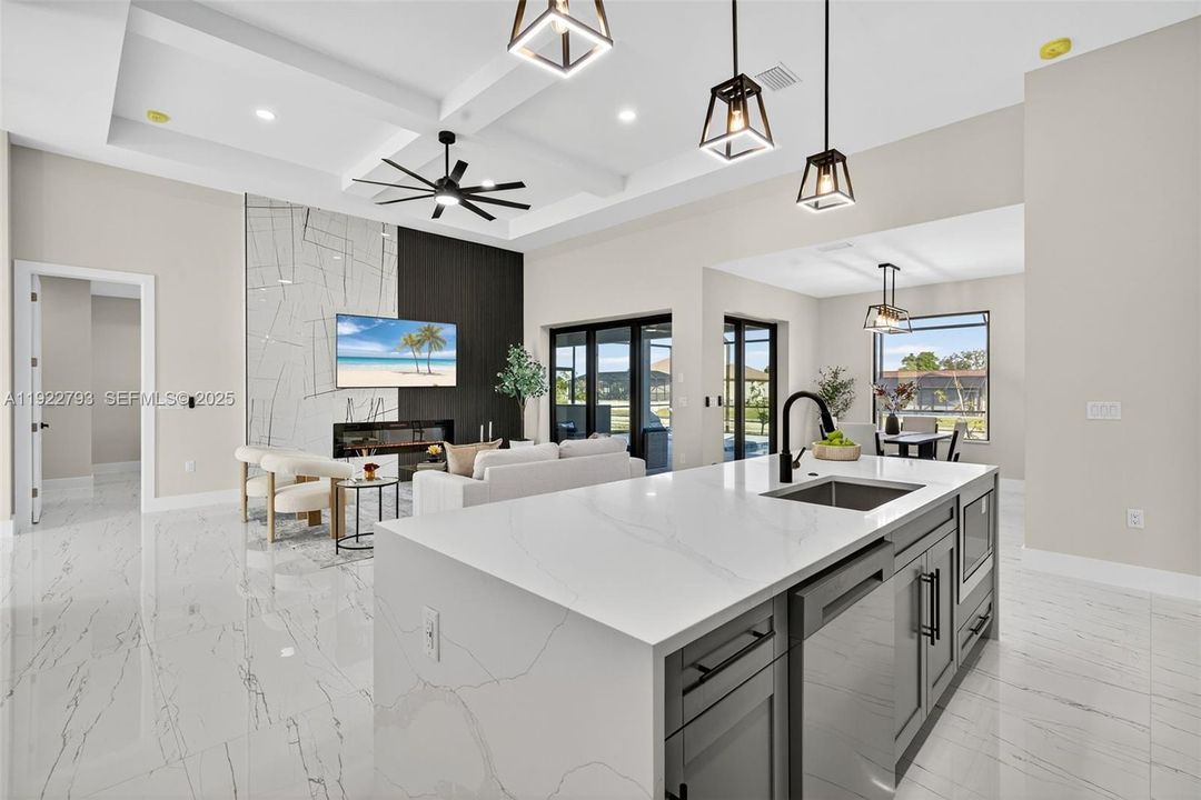 For Sale: $659,900 (3 beds, 3 baths, 2131 Square Feet)