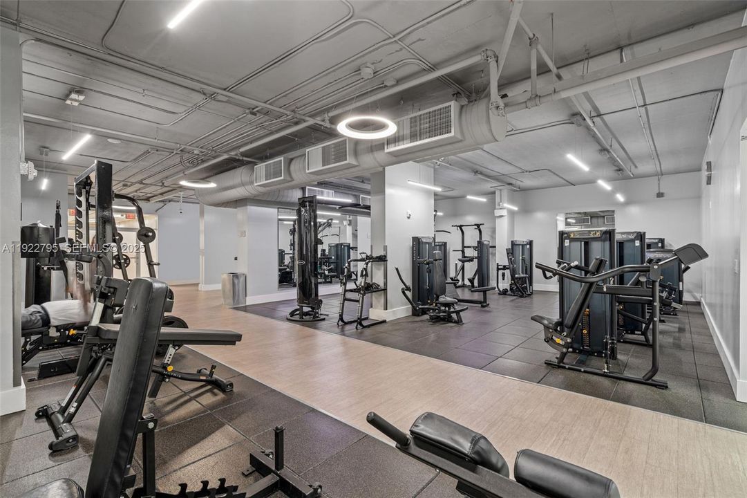 На продажу: $765,000 (2 спален, 2 ванн, 1467 Квадратных фут)