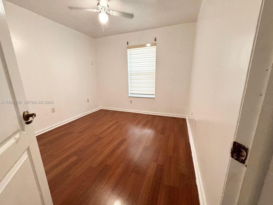 For Rent: $3,400 (3 beds, 2 baths, 1464 Square Feet)
