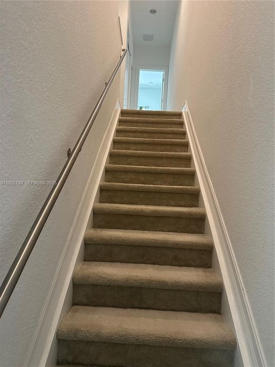 For Rent: $3,800 (4 beds, 4 baths, 1919 Square Feet)