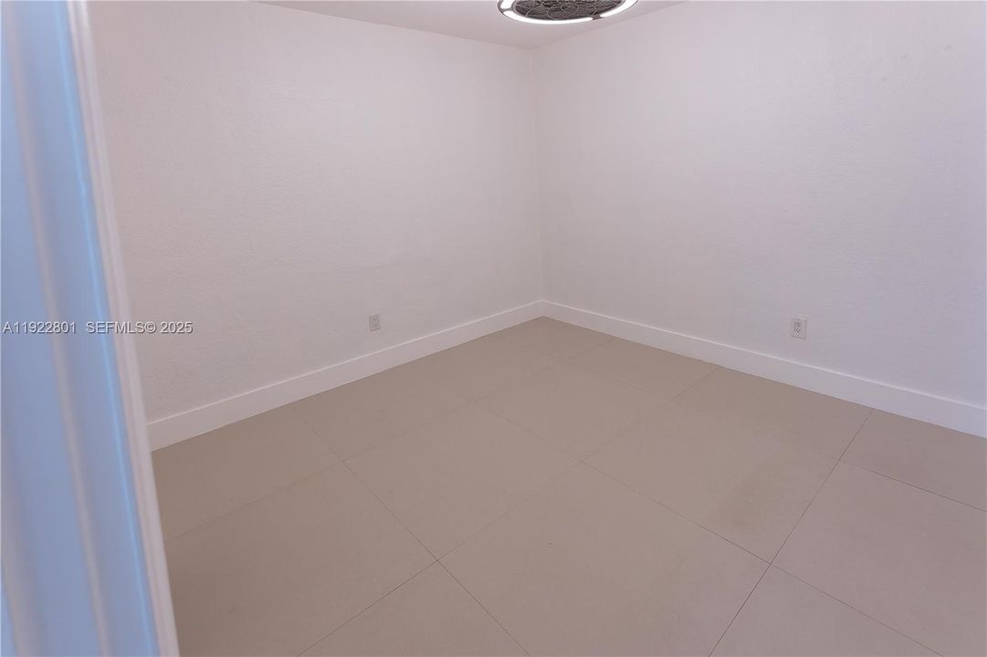 For Rent: $3,750 (3 beds, 2 baths, 1492 Square Feet)