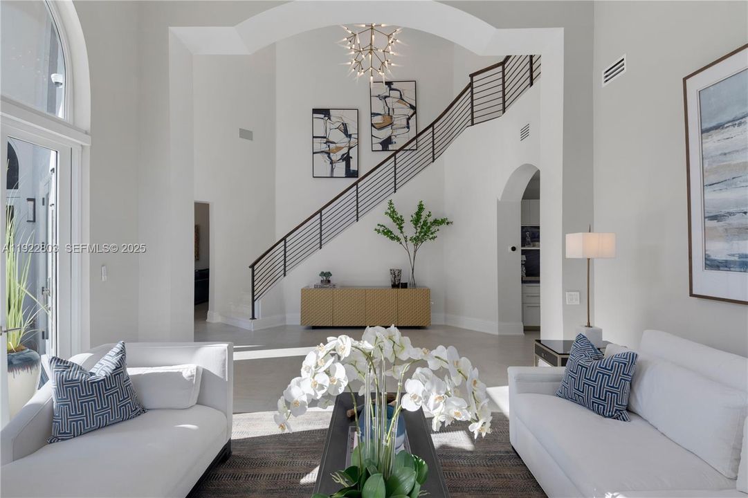 For Sale: $5,350,000 (5 beds, 6 baths, 6071 Square Feet)