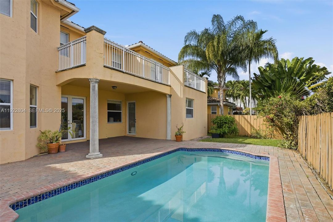 На продажу: $899,000 (4 спален, 4 ванн, 2964 Квадратных фут)