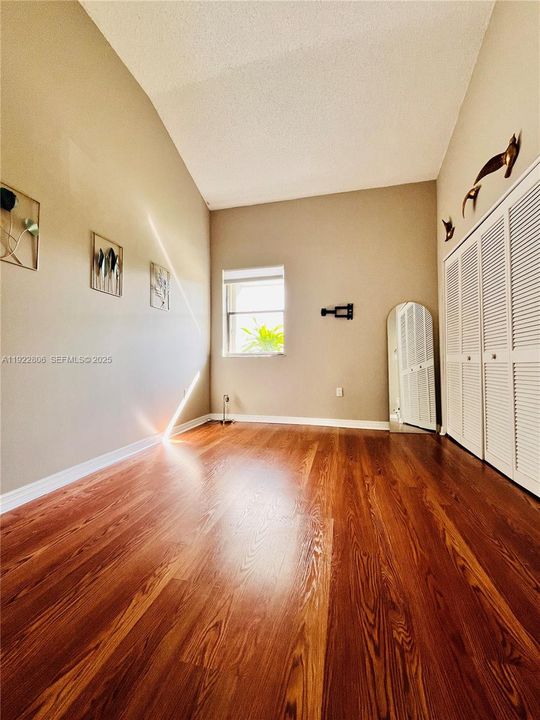 В аренду: $6,000 (3 спален, 2 ванн, 2265 Квадратных фут)