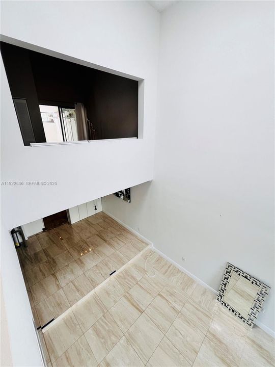 В аренду: $6,000 (3 спален, 2 ванн, 2265 Квадратных фут)