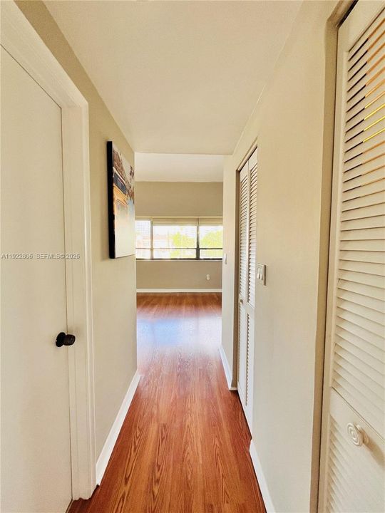 В аренду: $6,000 (3 спален, 2 ванн, 2265 Квадратных фут)