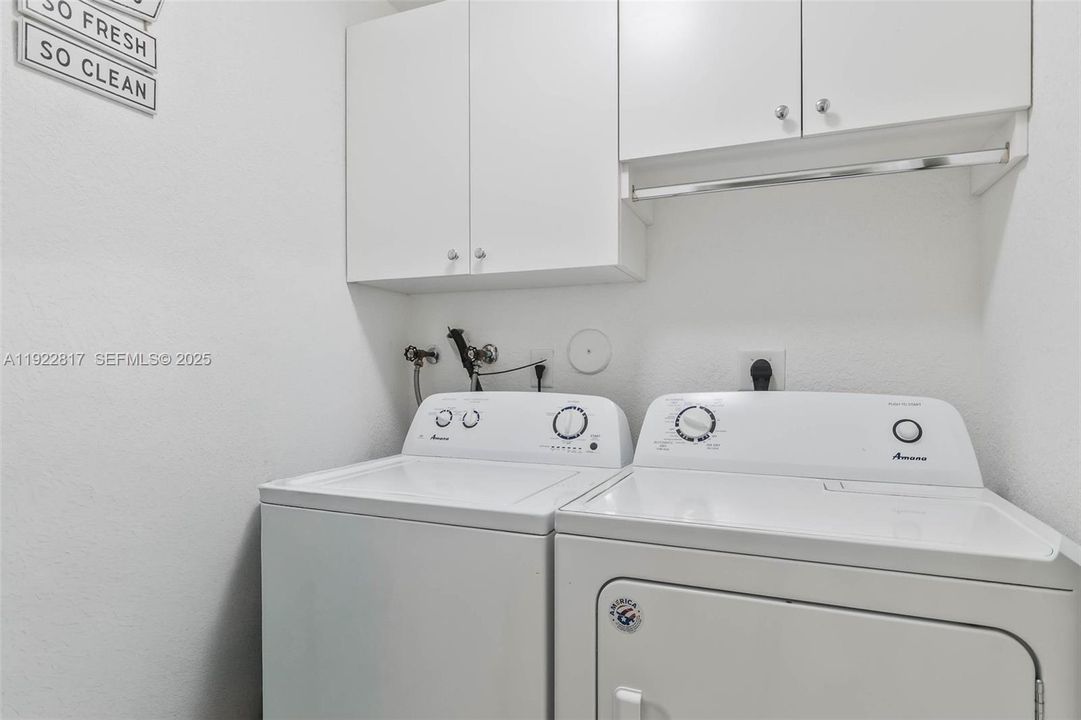 For Sale: $730,000 (4 beds, 2 baths, 1859 Square Feet)