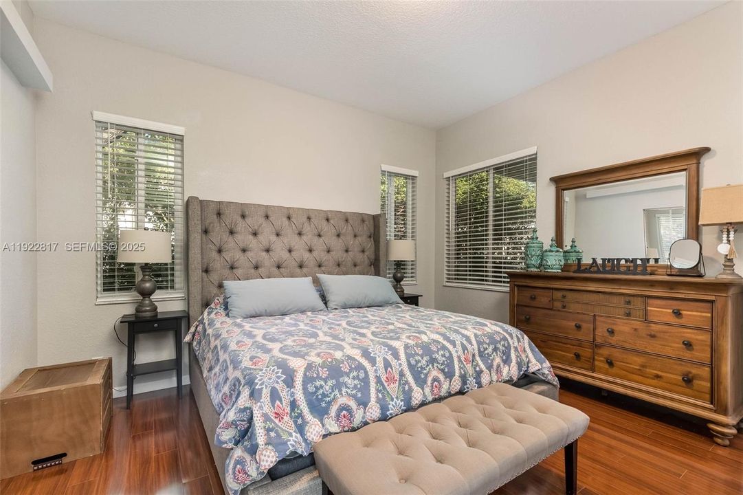 For Sale: $730,000 (4 beds, 2 baths, 1859 Square Feet)