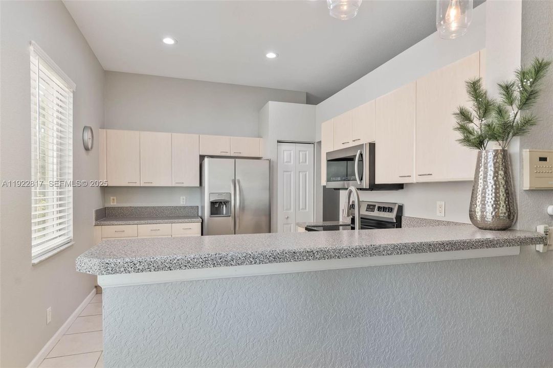 For Sale: $730,000 (4 beds, 2 baths, 1859 Square Feet)